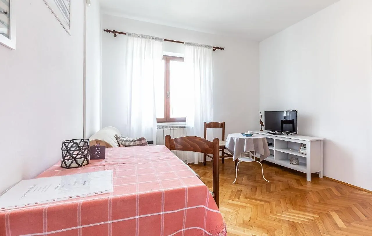 Apartments Lidija Porec