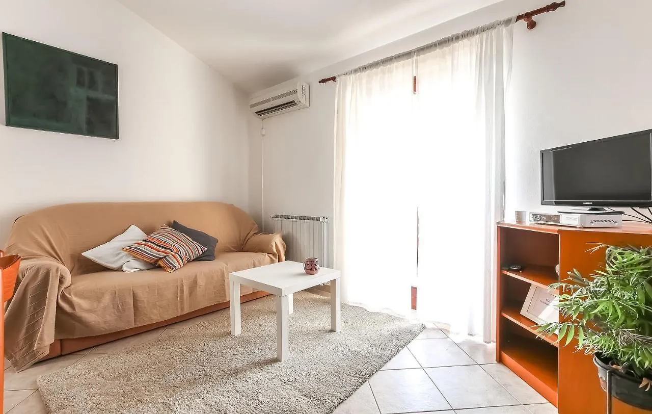 Apartments Lidija Porec